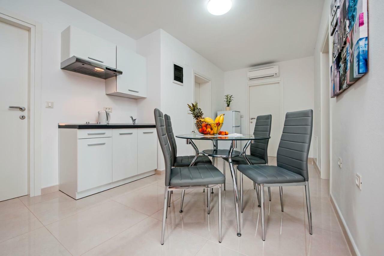Apartman Sonata Rovinj Exterior photo